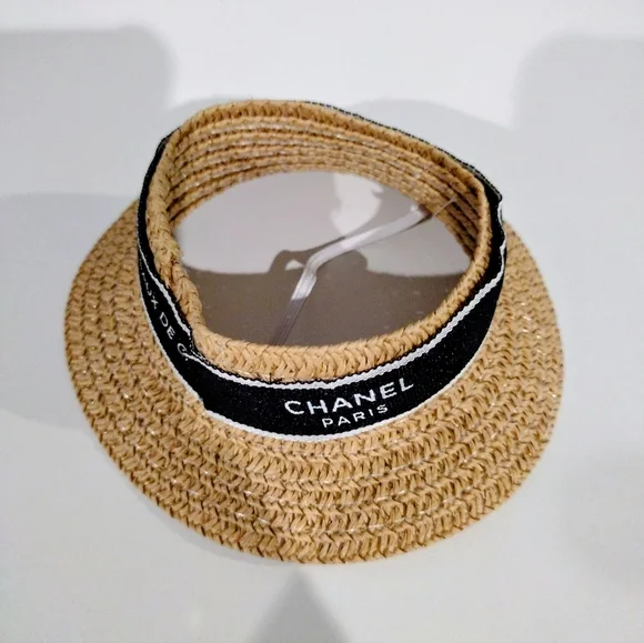 Labubu Stylish Faux Black Leather Outfit With Hat - Picture 5 of 6